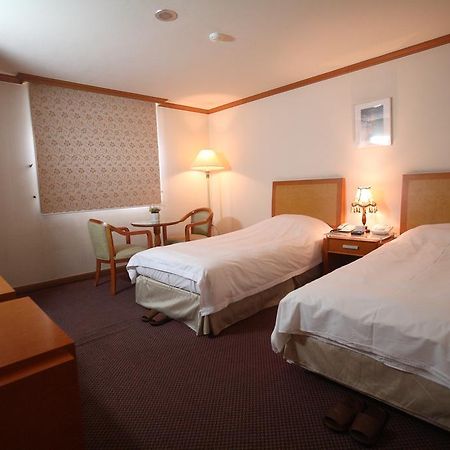 Suncheon Royal Tourist Hotel Bagian luar foto