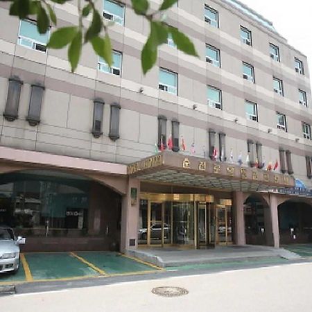 Suncheon Royal Tourist Hotel Bagian luar foto