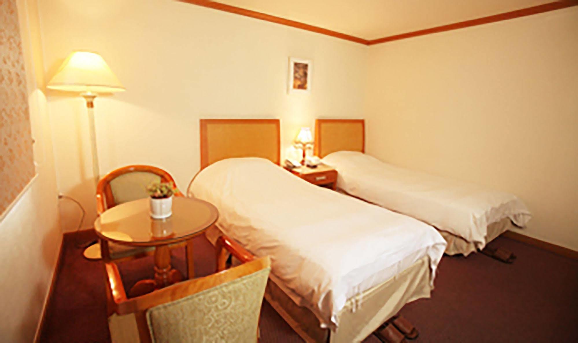 Suncheon Royal Tourist Hotel Bagian luar foto